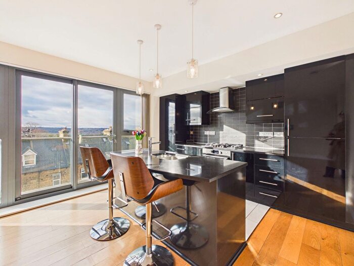 2 Bedroom Flat For Sale In Well Lane, Low Fell, Gateshead, NE9