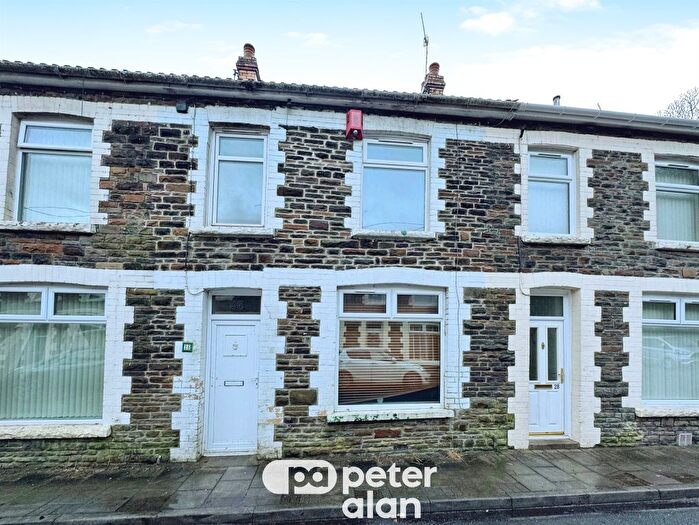 3 Bedroom Terraced House For Sale In Oakfield Street, Llanbradach, Caerphilly, CF83