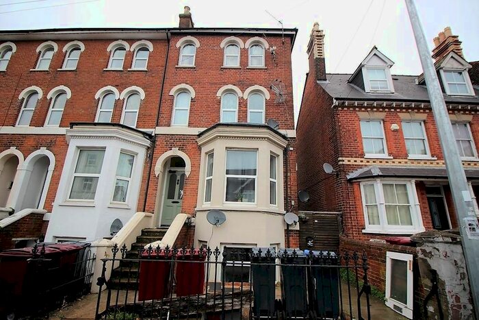 Studio To Rent In Milman Road, Reading, RG2