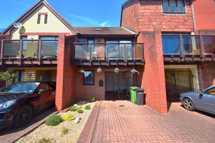 Property To Rent In Cadgwith Place, Port Solent, Portsmouth, Hampshire, PO6