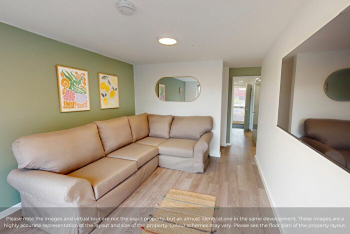 5 Bedroom House To Rent In Lyncombe Close, EX4