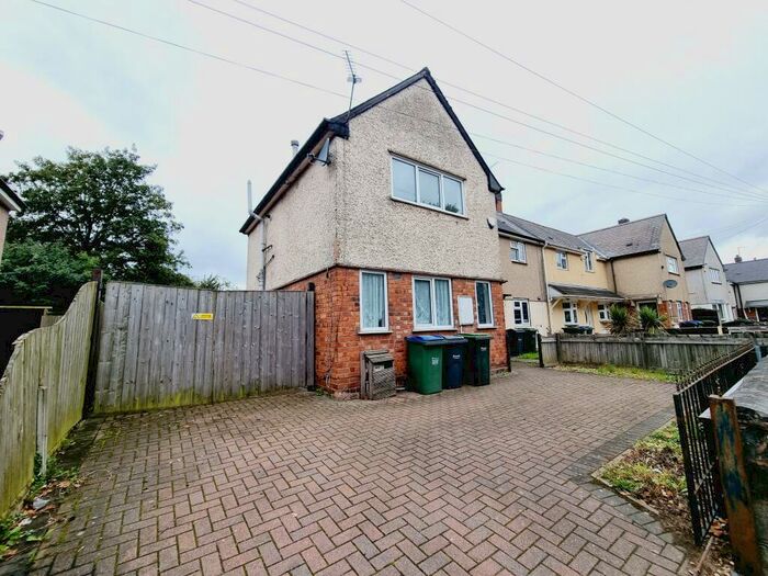 2 Bedroom House To Rent In Park Lane West, Tipton, DY4