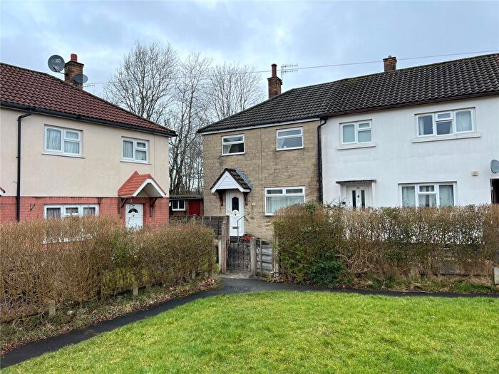 2 Bedroom End Of Terrace House For Sale In High Hill Road, New Mills, High Peak, Derbyshire, SK22