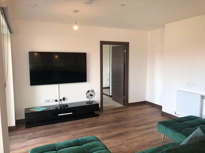 1 Bedroom Flat To Rent In Dunston Place, Abbey Road, IG11