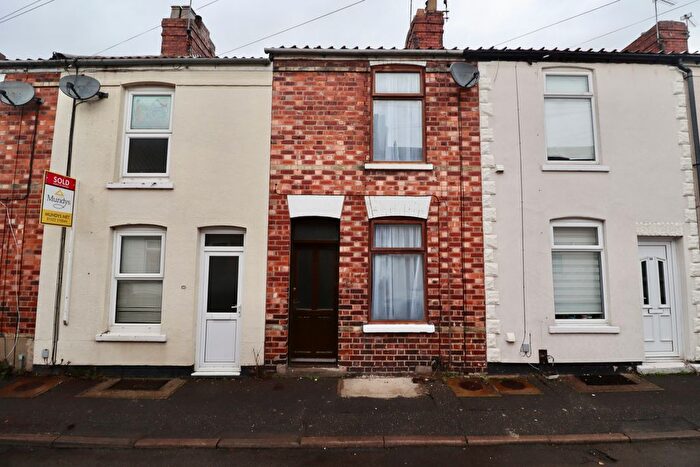 2 Bedroom Terraced House For Sale In Wilson Street, Lincoln, LN1
