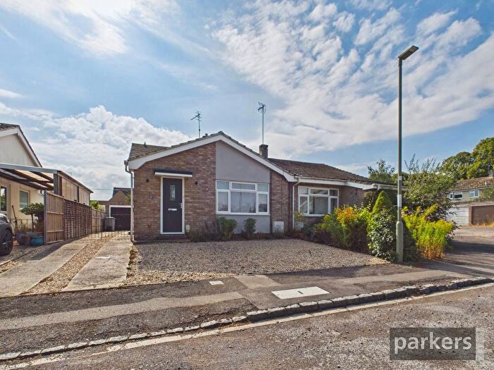 2 Bedroom Semi-Detached House To Rent In Wychwood Close, Milton-Under-Wychwood, Chipping Norton, Oxfordshire, OX7