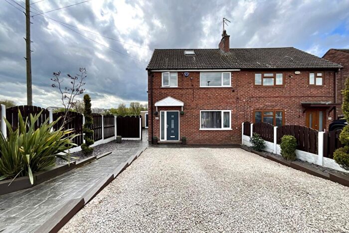 4 Bedroom Semi Detached House For Sale In Waverley View, Catcliffe, Rotherham, S60