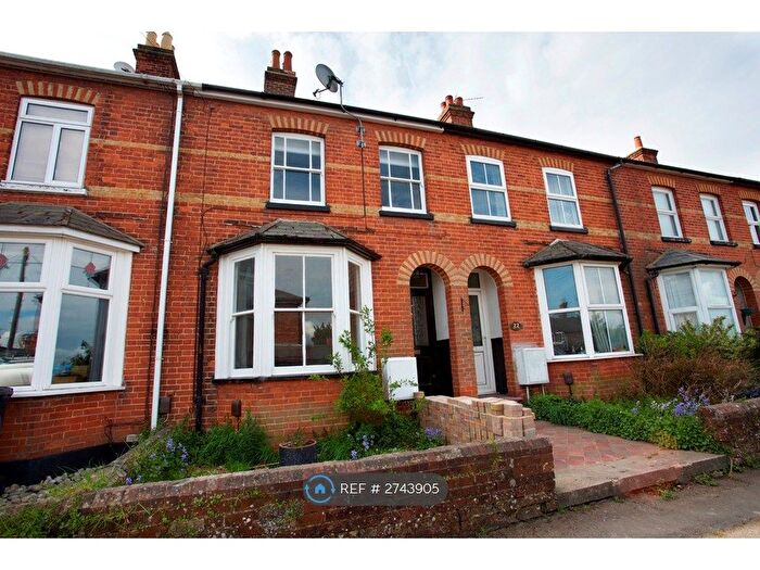 3 Bedroom Terraced House To Rent In Rochford Road, Basingstoke, RG21