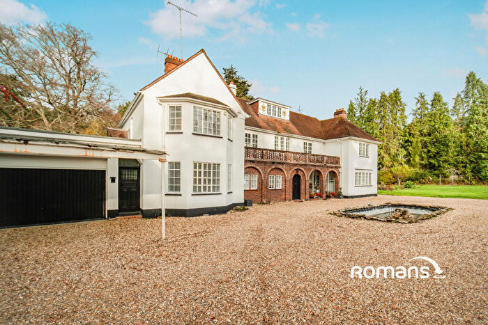 7 Bedroom Detached House To Rent In Kings Road, Ascot, Berkshire, SL5