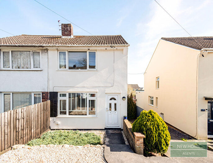 2 Bedroom Semi Detached House For Sale In Fairlyn Drive, Bristol, BS15
