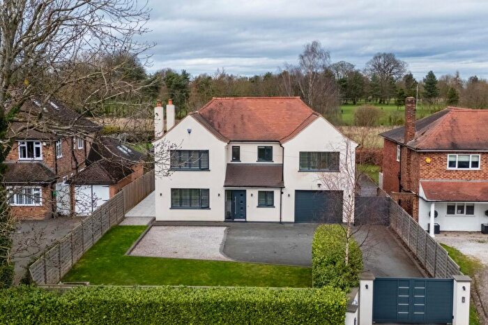 4 Bedroom Detached House For Sale In Tarvin Road, Littleton, CH3