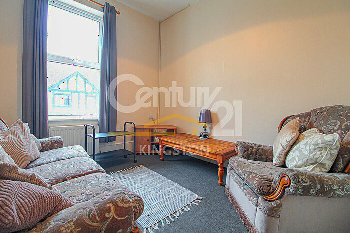 4 Bedroom Apartment To Rent In Surbiton Road, Kingston, KT1