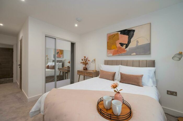 Apartment To Rent In Station Road, Hayling Island, PO11