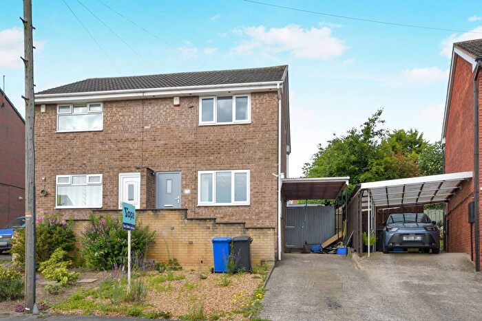 2 Bedroom Semi Detached House For Sale In Peterdale Close, Chesterfield, S43