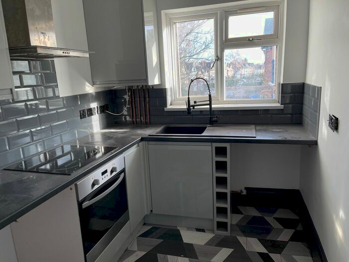 2 Bedroom Flat To Rent In Sandford Road, Birmingham B13