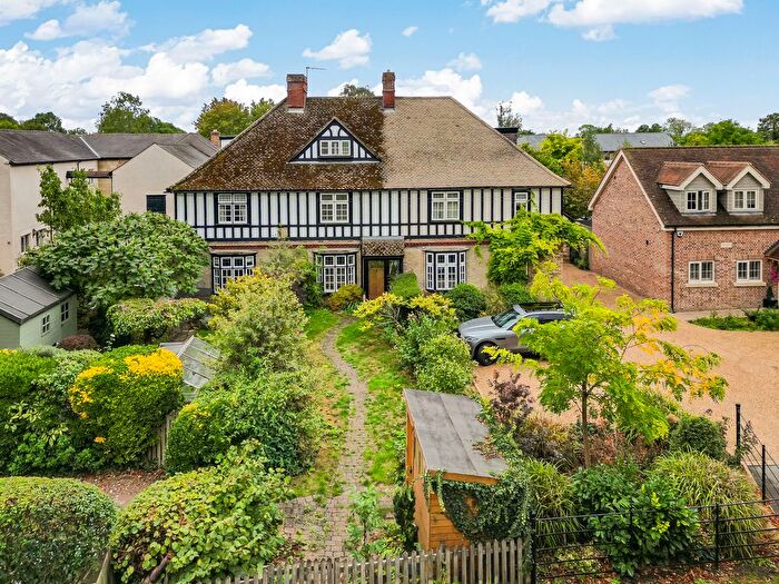 3 Bedroom Cottage For Sale In Royston Road, Harston, CB22