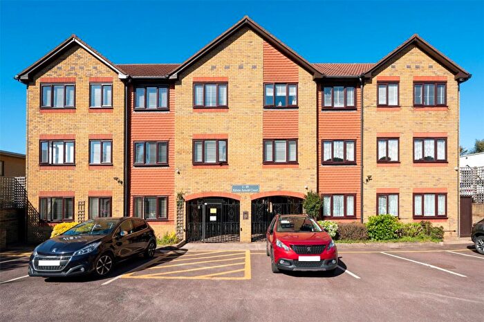 2 Bedroom Apartment For Sale In Edwin Arnold Court, Sidcup, Kent, DA14