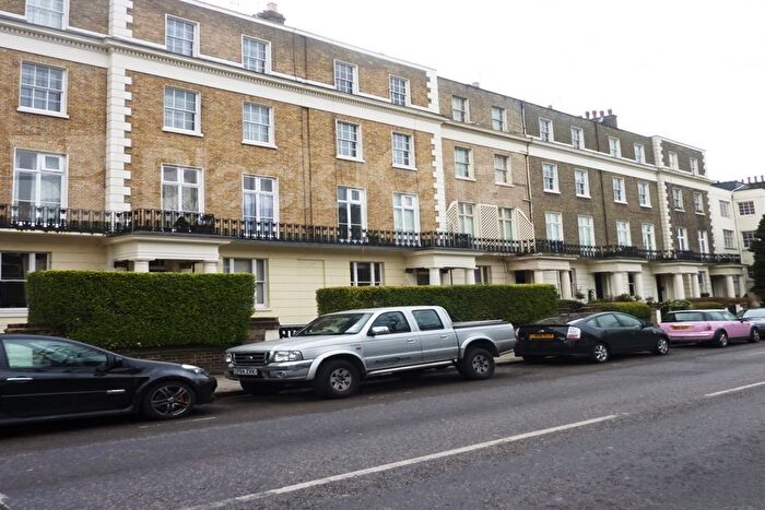 1 Bedroom Flat To Rent In Gloucester Avenue, London, NW1