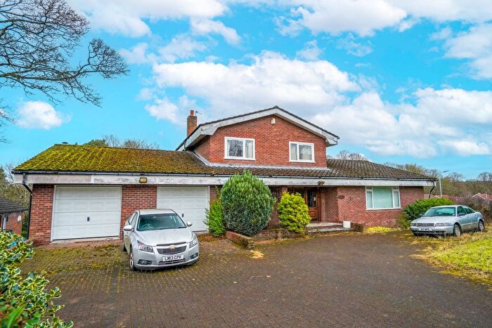 4 Bedroom Detached House For Sale In Lyman Drive, Wishaw, ML2