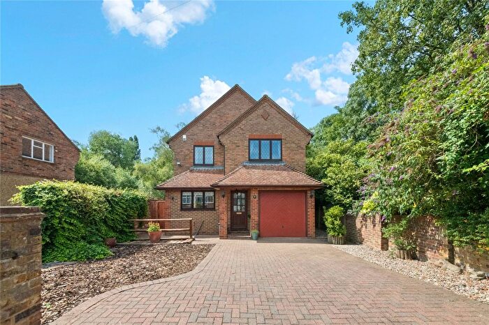 4 Bedroom Detached House For Sale In Money Lane, West Drayton, UB7