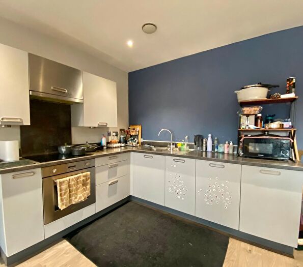 2 Bedroom Flat To Rent In Park Road, Peterborough, PE1