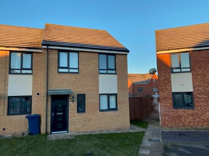 3 Bedroom Semi-Detached House For Sale In Rossett Way, Redcar, North Yorkshire, TS10