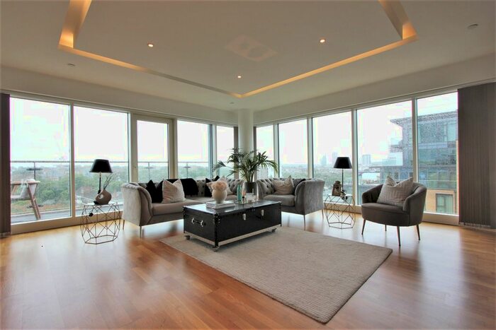 2 Bedroom Flat To Rent In Flotilla House, Juniper Drive, London, SW18