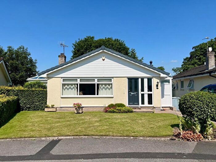 3 Bedroom Detached Bungalow To Rent In Calder Close, Bollington, Cheshire East, SK10