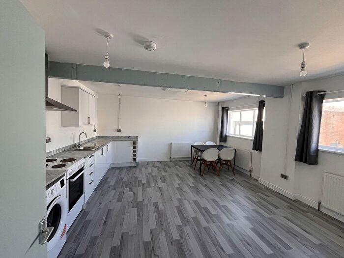 1 Bedroom Flat To Rent In Admiralty Road, Great Yarmouth, NR30