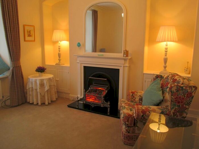 2 Bedroom Flat To Rent In Victoria Road, Torry, AB11