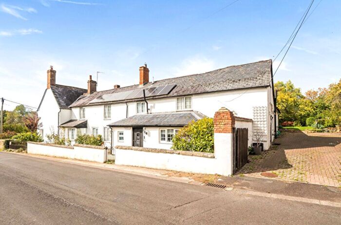 3 Bedroom Semi-Detached House For Sale In Church Hill, Buckhorn Weston, Gillingham, Dorset, SP8