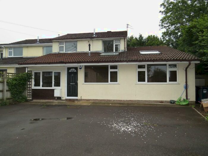 1 Bedroom Ground Flat To Rent In Rectory Way, Yatton, Bristol, BS49