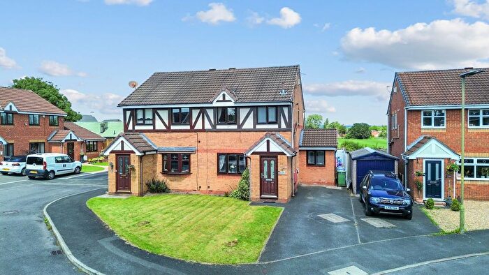 3 Bedroom Semi Detached House For Sale In Egerton Street, Abram, WN2