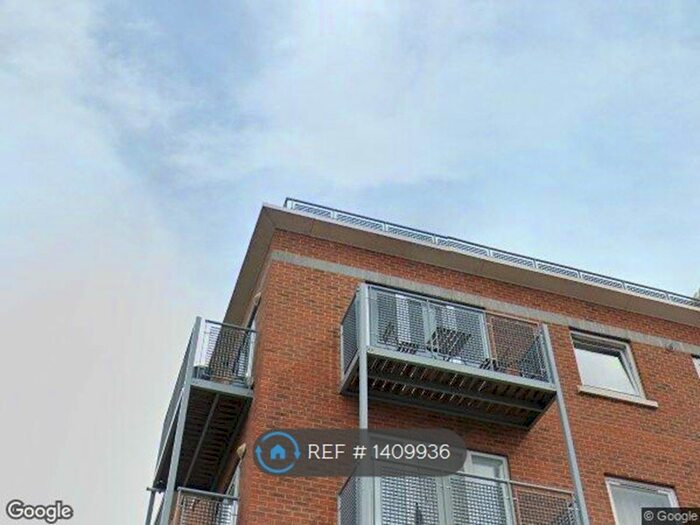 2 Bedroom Flat To Rent In High Street, Uxbridge, City Centre, UB8
