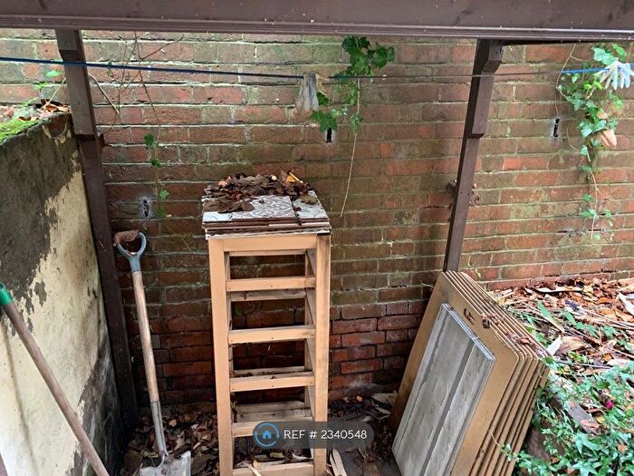 1 Bedroom Flat To Rent In Lime Hill Road, Tunbridge Wells, TN1