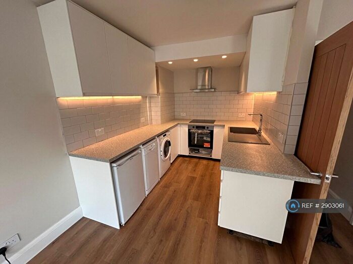 1 Bedroom Flat To Rent In Clifton, Bristol, BS8