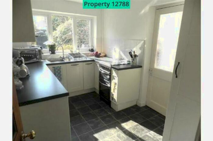 3 Bedroom Terraced House To Rent In Cyfarthfa Street, Cardiff, CF24