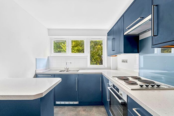 1 Bedroom Flat To Rent In Cressfield Close, Kentish Town, NW5