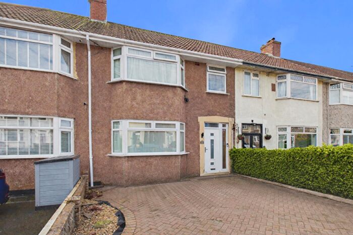 3 Bedroom House For Sale In Lavington Road, Bristol, BS5