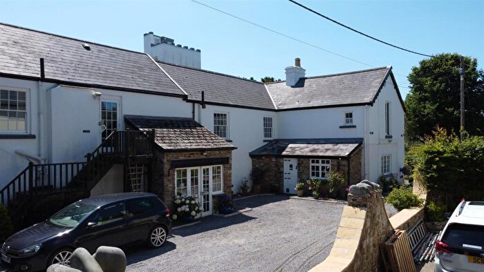 5 Bedroom Semi-Detached House For Sale In Abbotsham Court, Abbotsham, Bideford, EX39