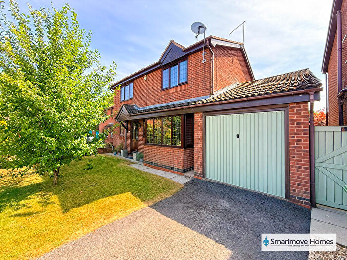 4 Bedroom Detached House For Sale In Clumber Close, Ripley, Derbyshire, DE5
