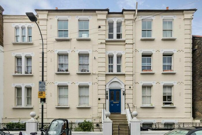 1 Bedroom Flat To Rent In Irving Road, London, W14