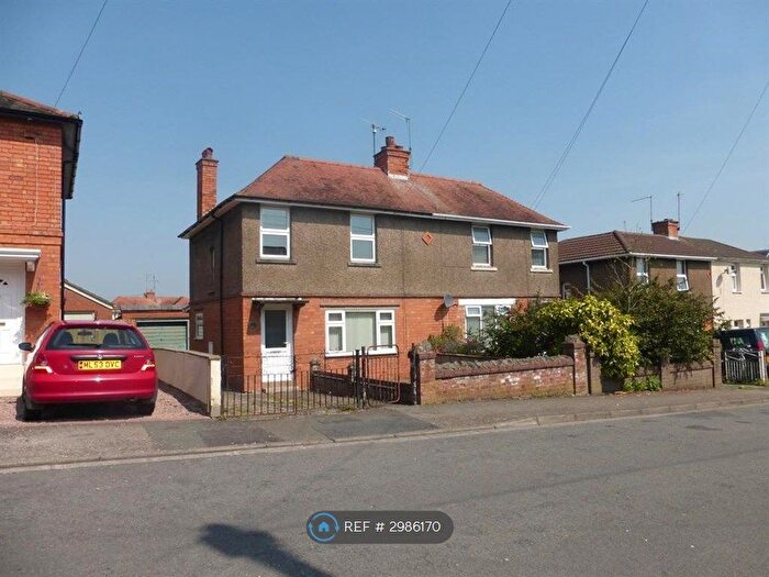3 Bedroom Semi-Detached House To Rent In Ransom Avenue, Worcester, WR5