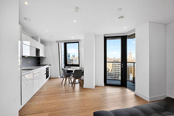 2 Bedroom Flat To Rent In Black Prince Road, London, SE1