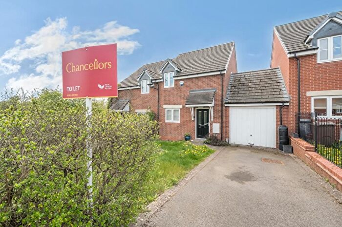 3 Bedroom Semi-Detached House To Rent In The Grange, Hook Norton, OX15