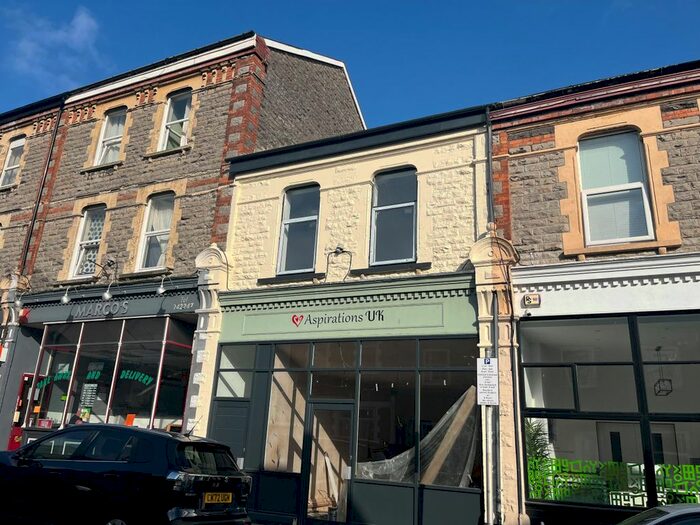 3 Bedroom Flat To Rent In High Street, Barry, CF62