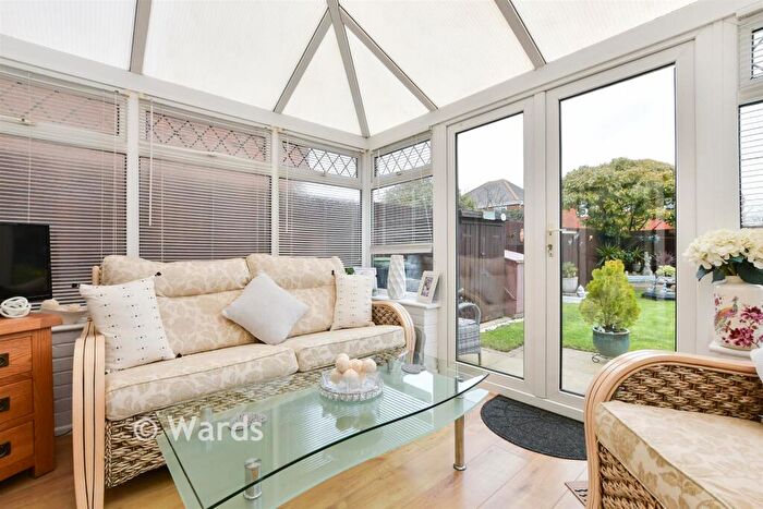 3 Bedroom Detached House For Sale In Petrel Close, Herne Bay, Kent, CT6