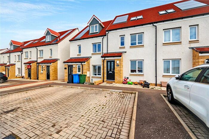 3 Bedroom Terraced House For Sale In Colcoon Park, Gorebridge, Midlothian, EH23