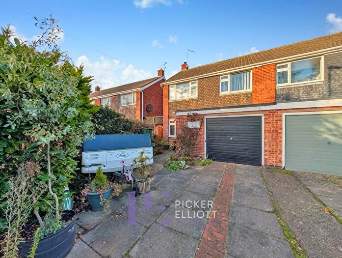 3 Bedroom Semi Detached House For Sale In Hinckley Road, Sapcote, LE9