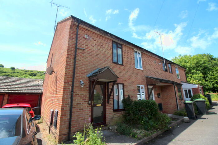 2 Bedroom House To Rent In Coming Soon - Bridport, DT6